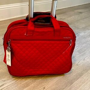 Hedgren Mobil Office with padded laptop holder.